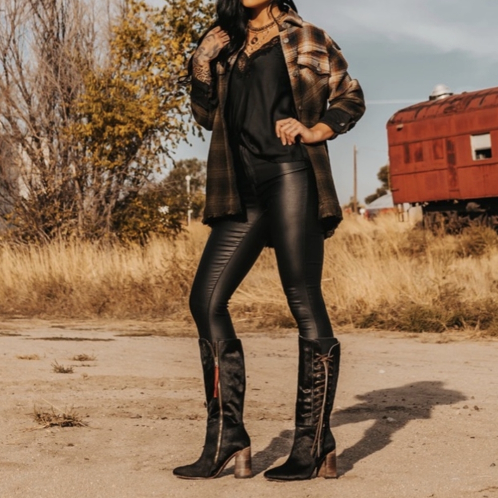 FREEBIRD *NIB* Joaquin Boots in Black Calf Hair Lacing Detail Flared Heel Sz 7 - Picture 3 of 11